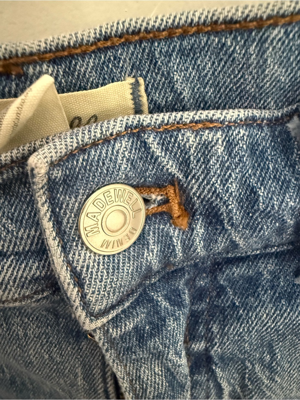 Madewell Light Blue Women's 90s Jeans - Picture 5 of 10